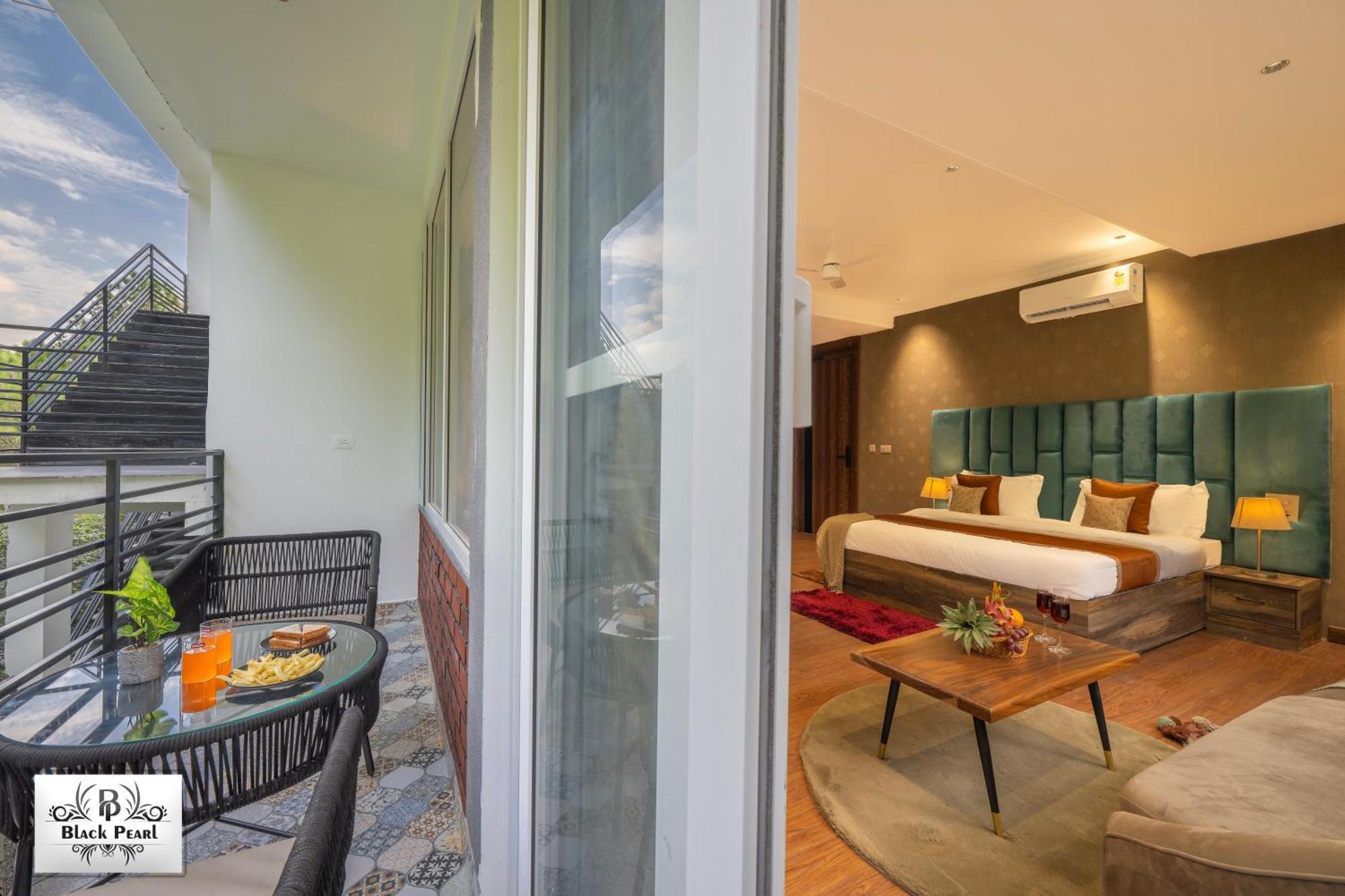 The Blackpearl Hillcrest Касаули Екстериор снимка